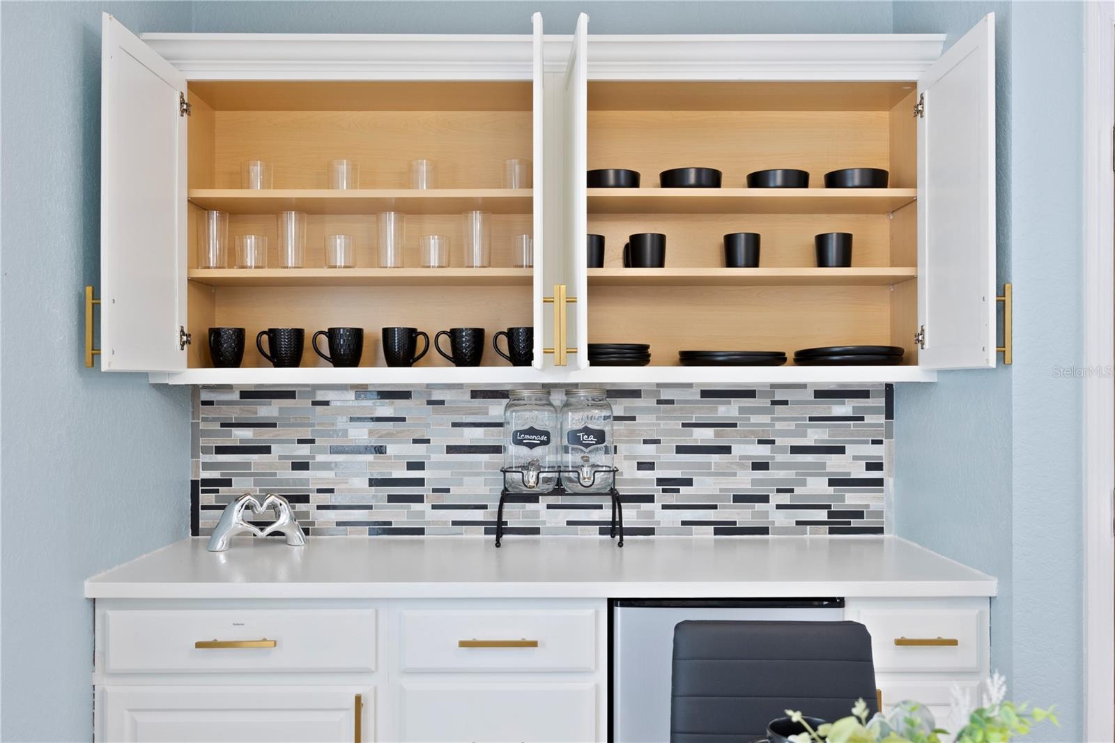 RESERVE AT TOWN CENTER - Residential Lease