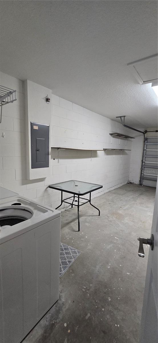 RESERVE AT TOWN CENTER - Residential Lease