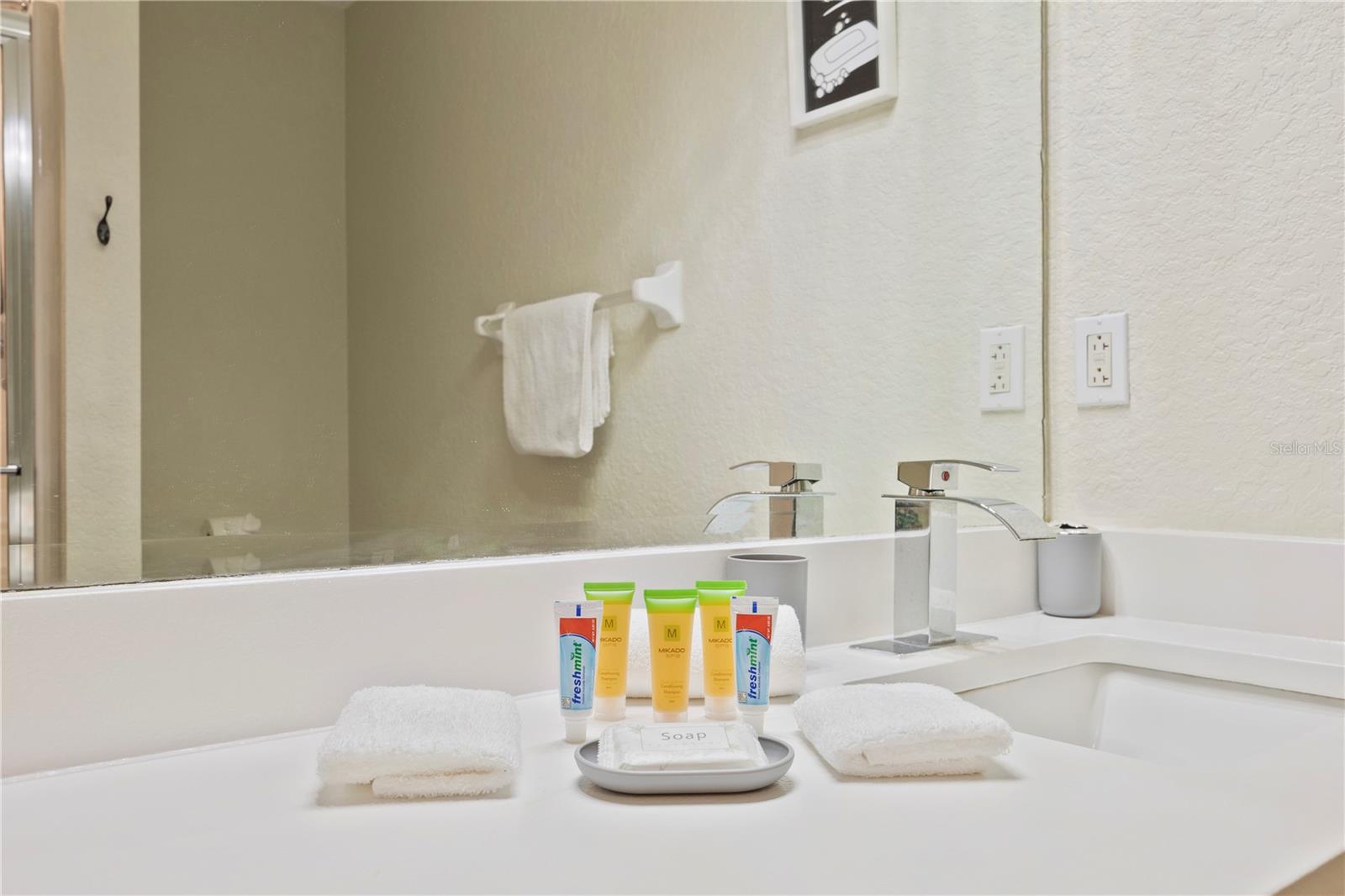 RESERVE AT TOWN CENTER - Residential Lease