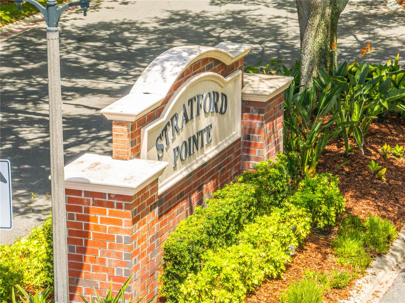 STRATFORD POINTE - Residential