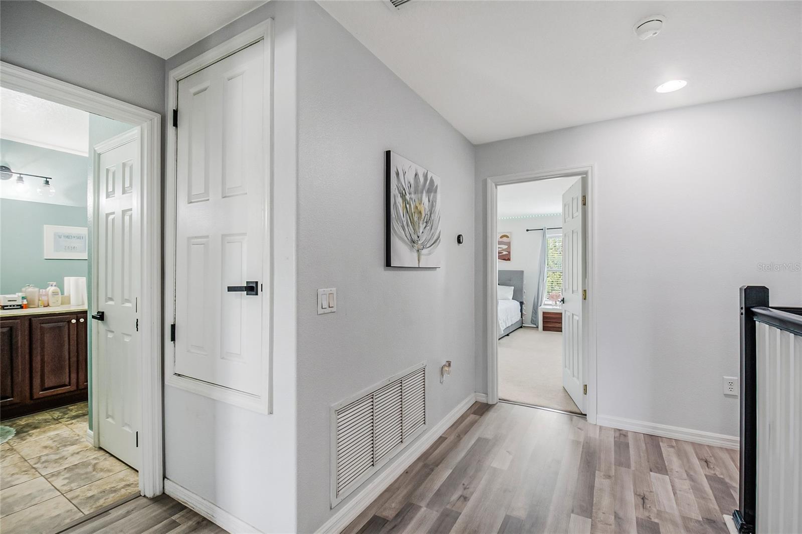 STRATFORD POINTE - Residential