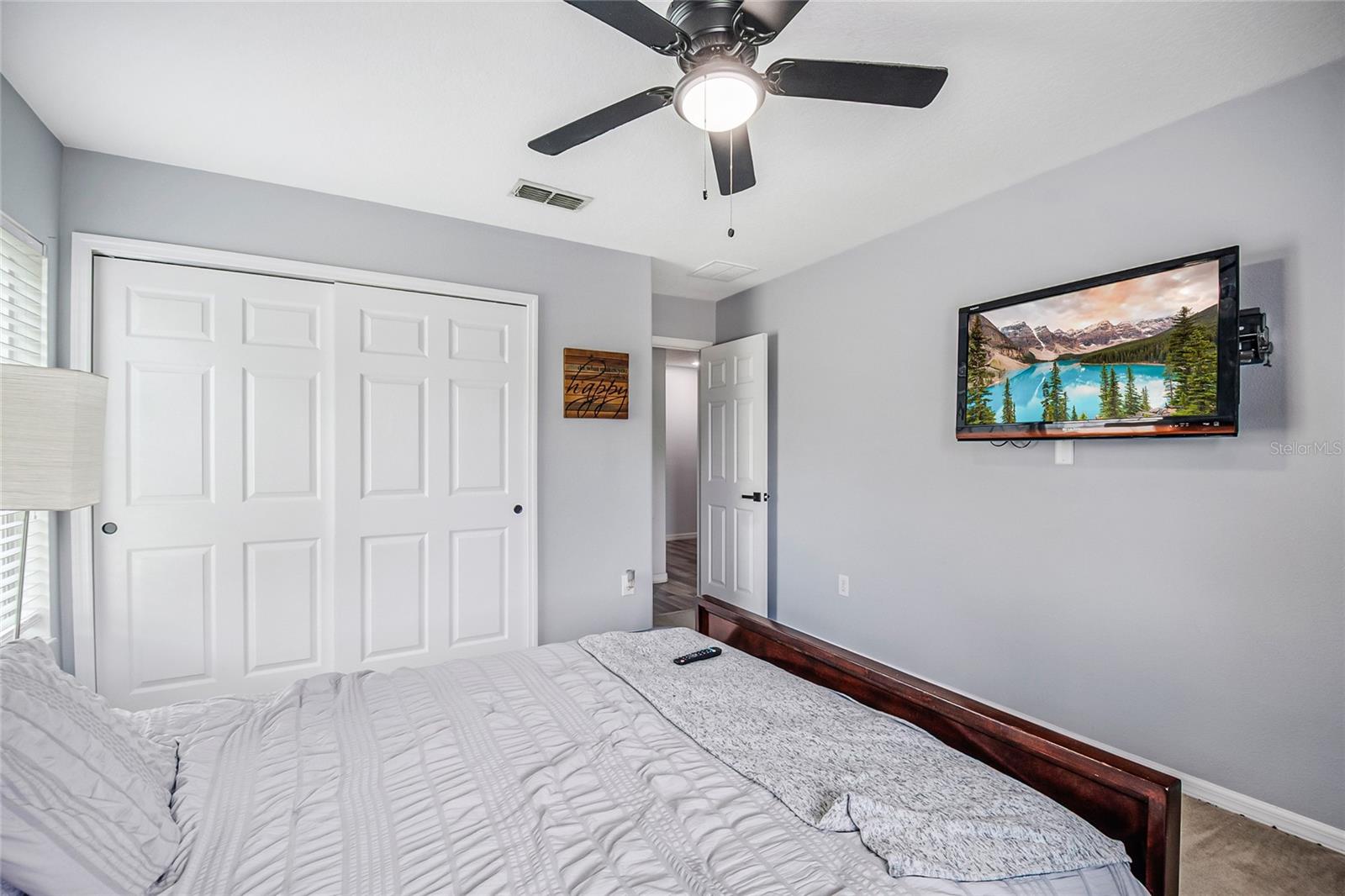 STRATFORD POINTE - Residential