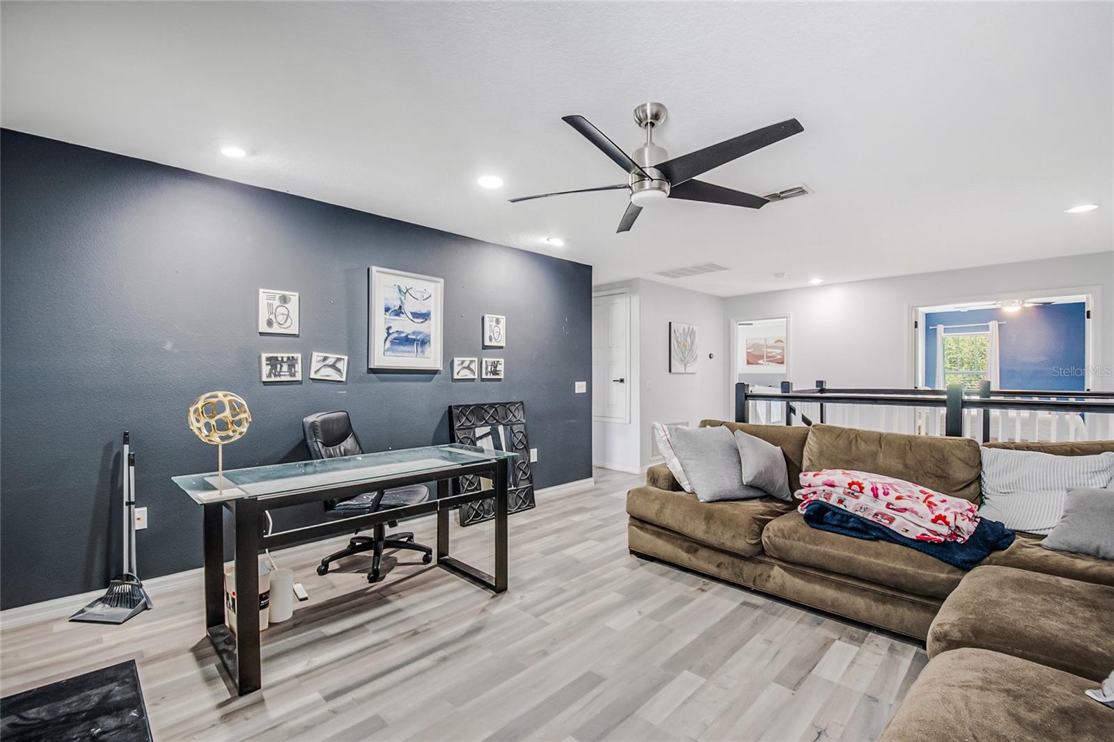STRATFORD POINTE - Residential