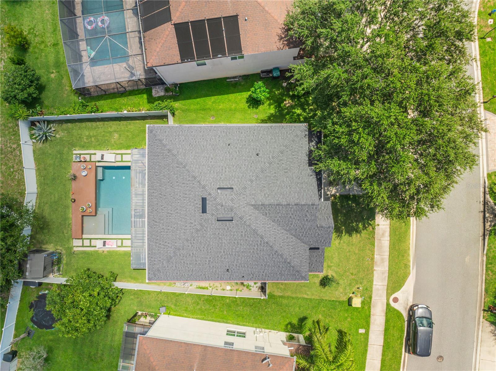 STRATFORD POINTE - Residential