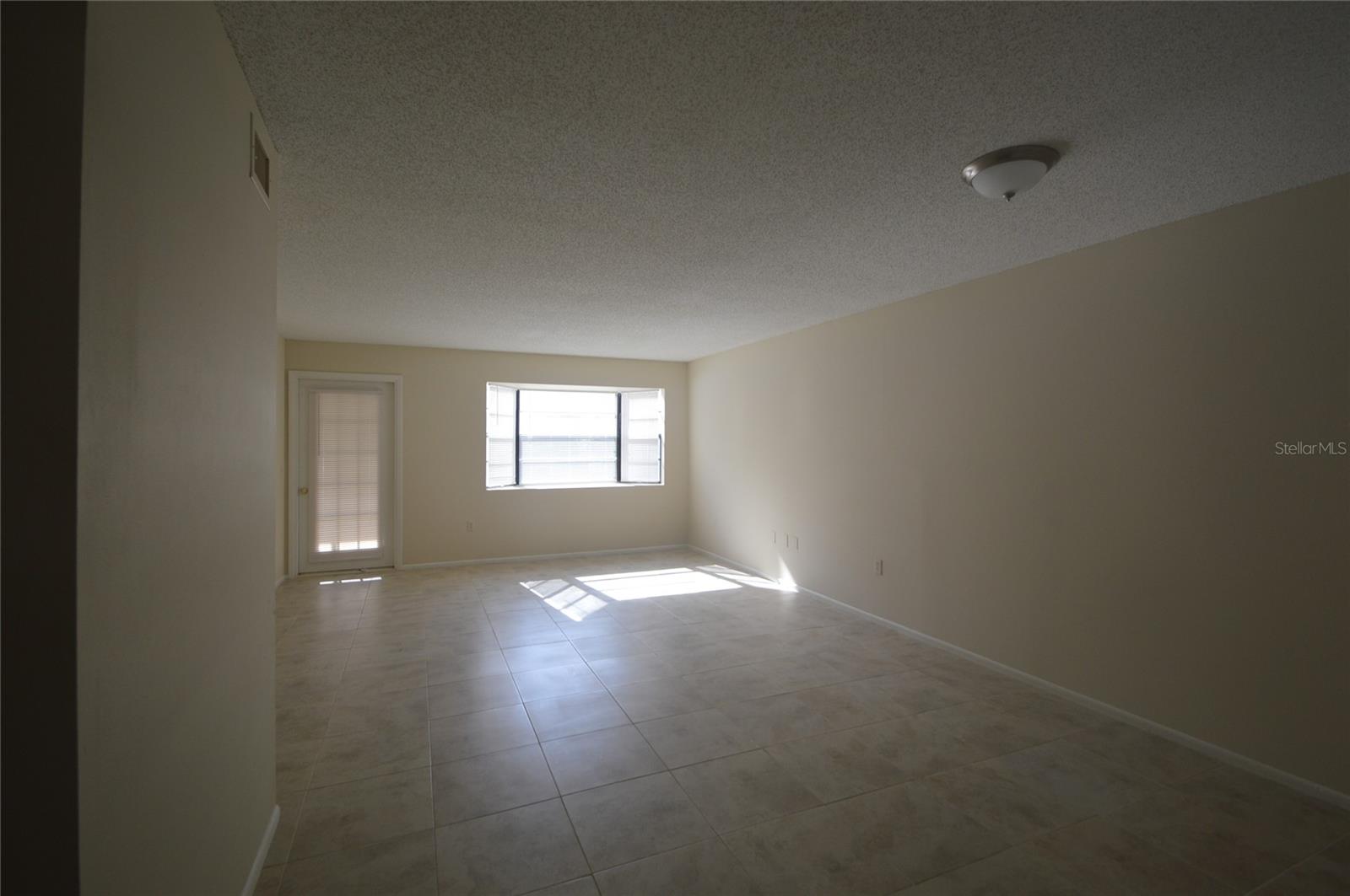 BAYWOOD MEADOWS PH 01 - Residential Lease
