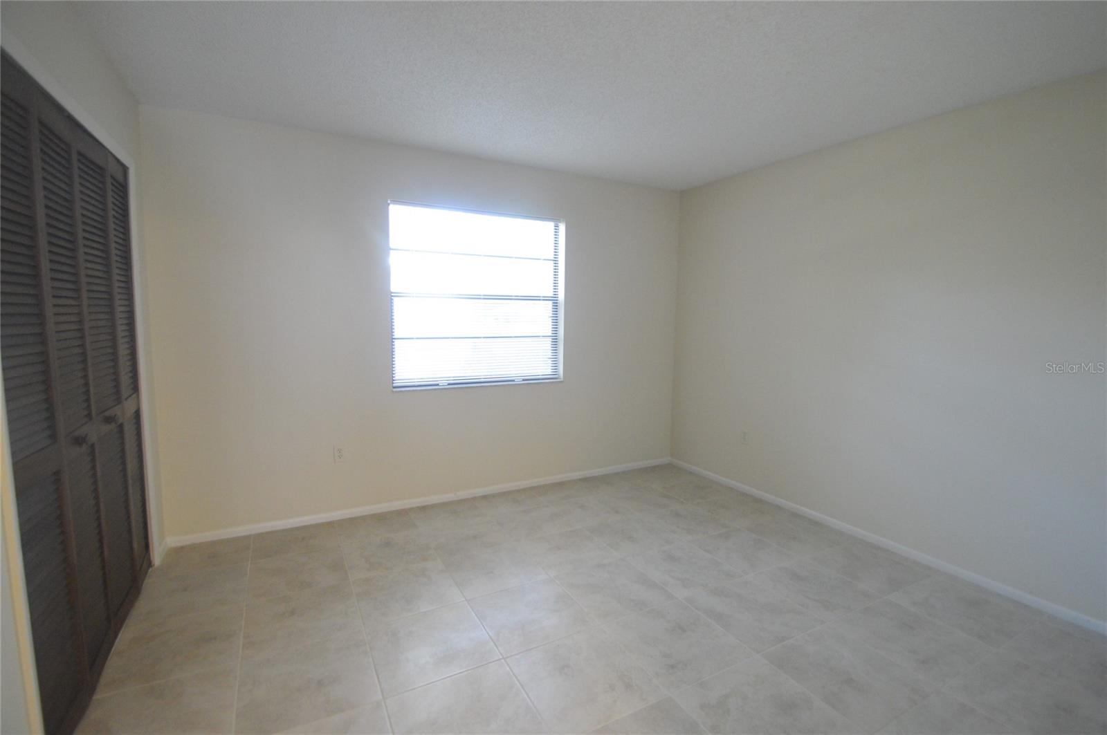 BAYWOOD MEADOWS PH 01 - Residential Lease
