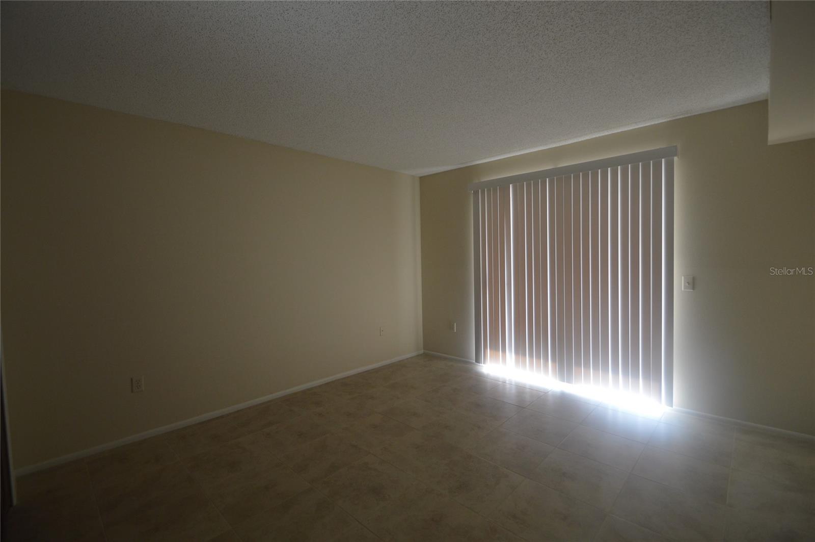 BAYWOOD MEADOWS PH 01 - Residential Lease