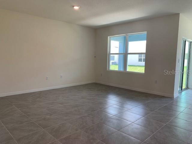 FOREST LAKE PH 1 - Residential Lease