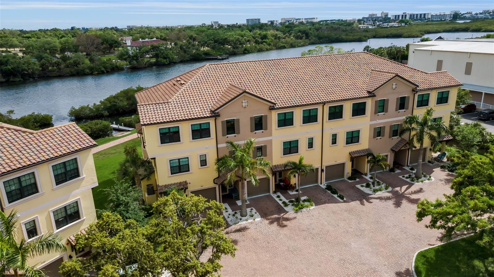 PHILLIPPI LANDINGS C - Residential