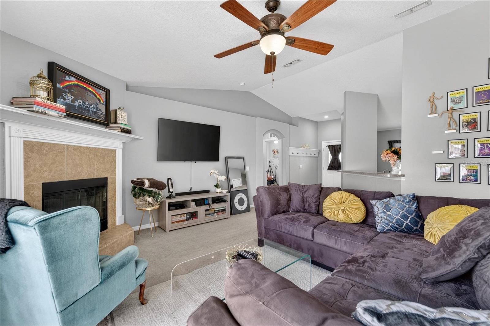 HUNTERS CROSSING PH 02 - Residential