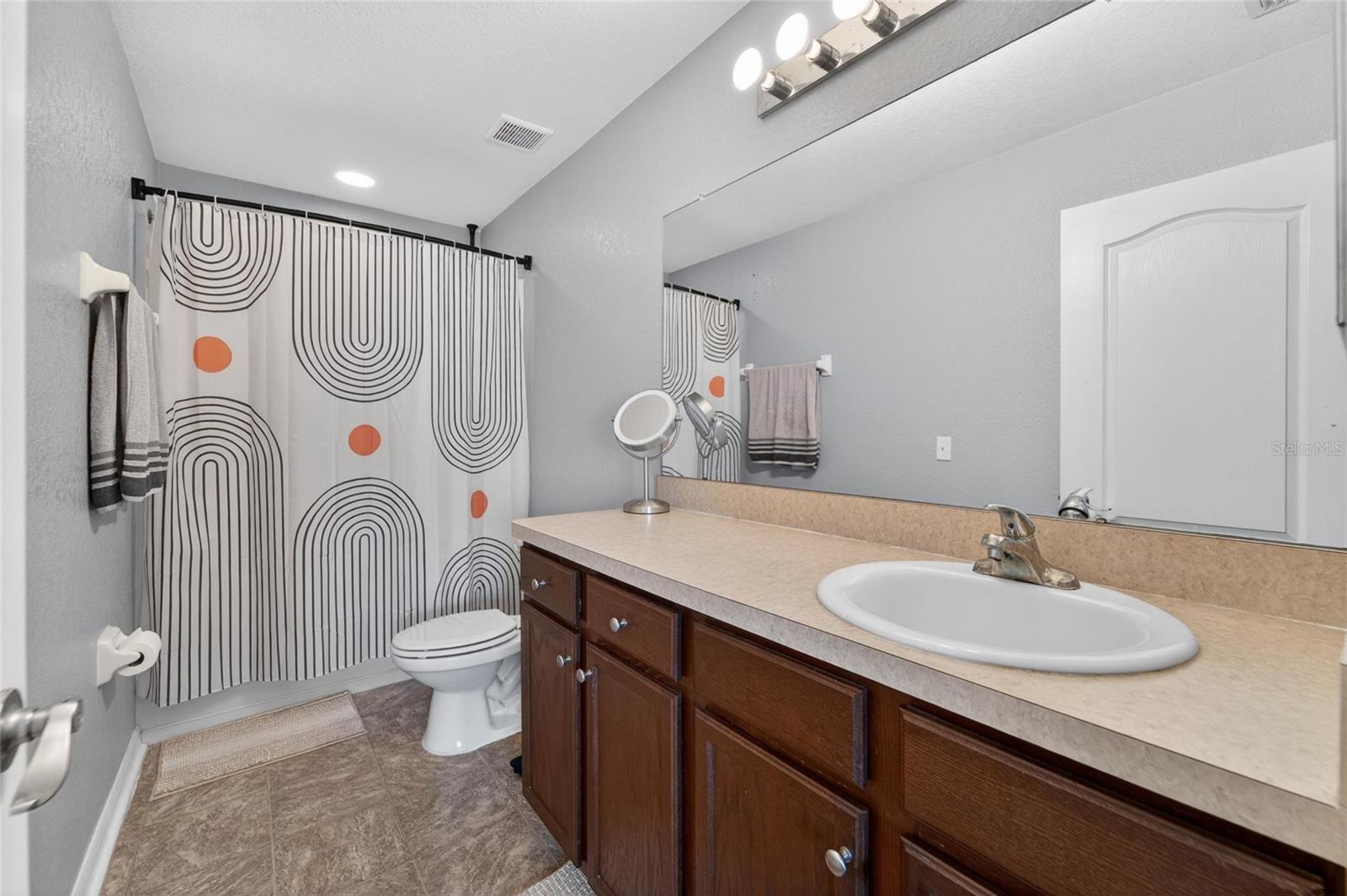 HUNTERS CROSSING PH 02 - Residential