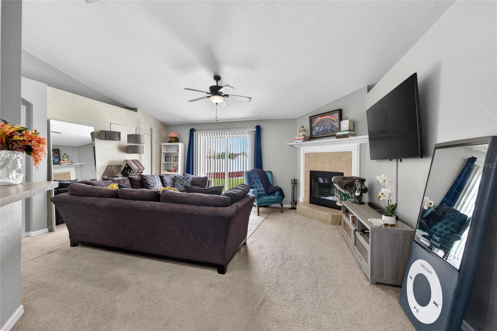 HUNTERS CROSSING PH 02 - Residential