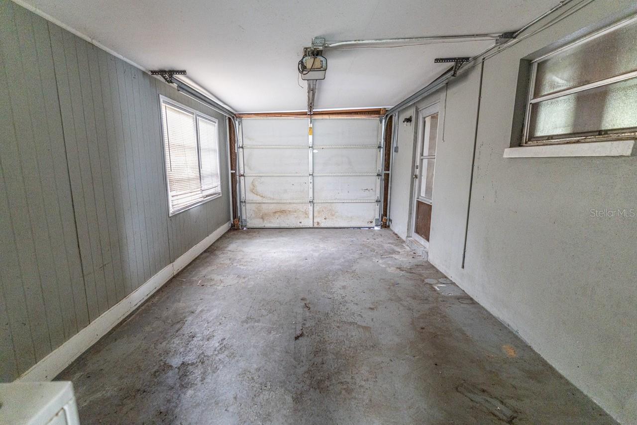 WEEKI WACHEE WOODLANDS - Residential