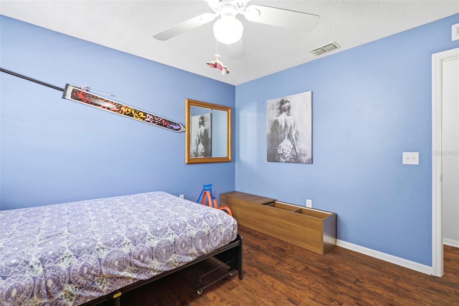 SPRING HILL - Residential
