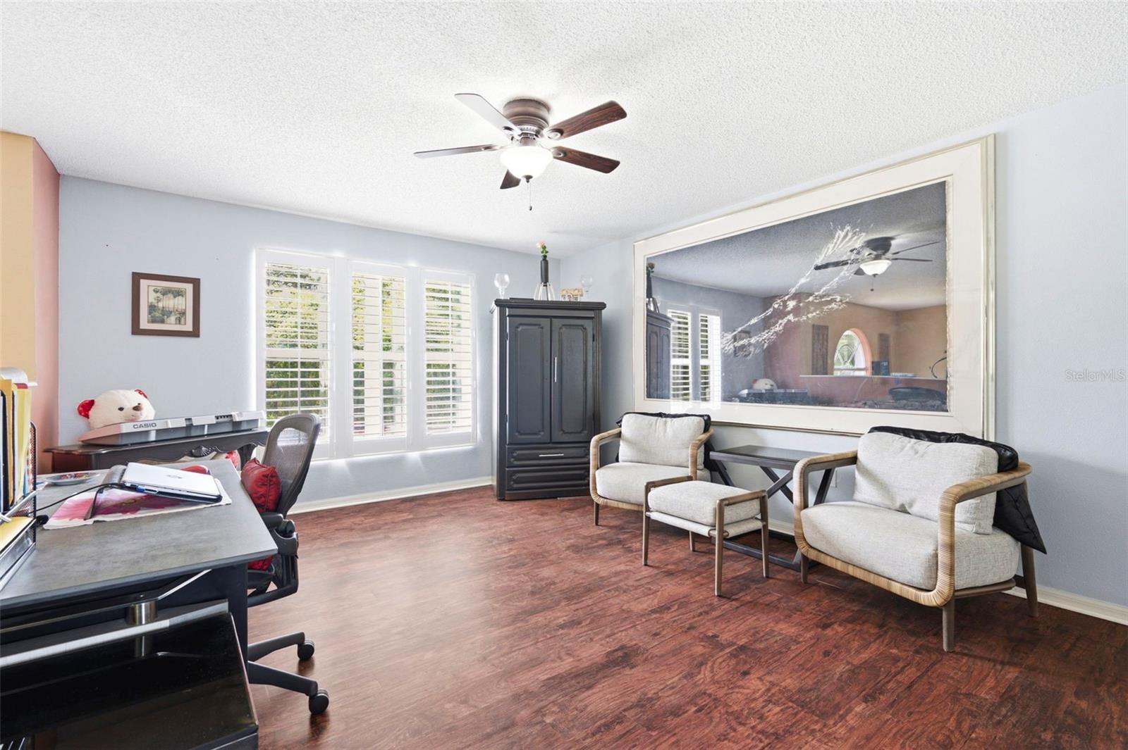 SPRING HILL - Residential