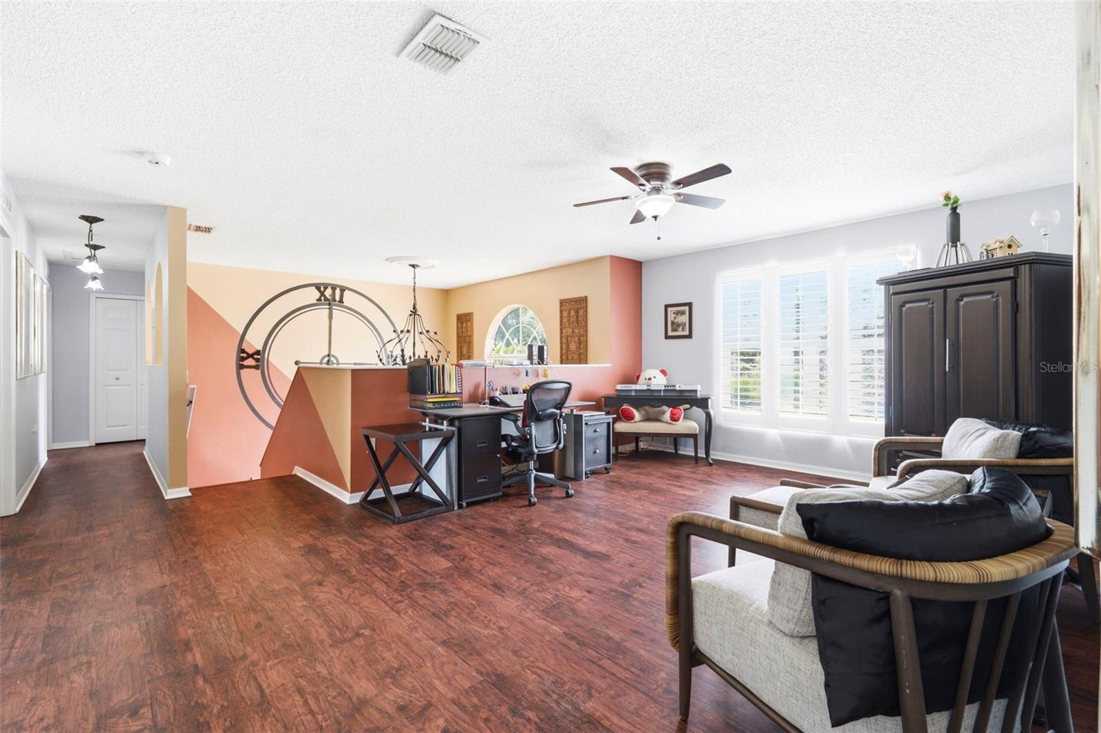 SPRING HILL - Residential