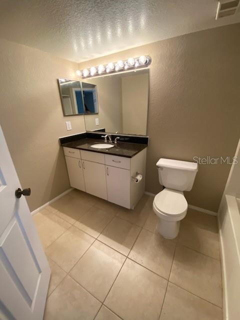 BELMONT/PK CENTRAL CONDO - Residential Lease