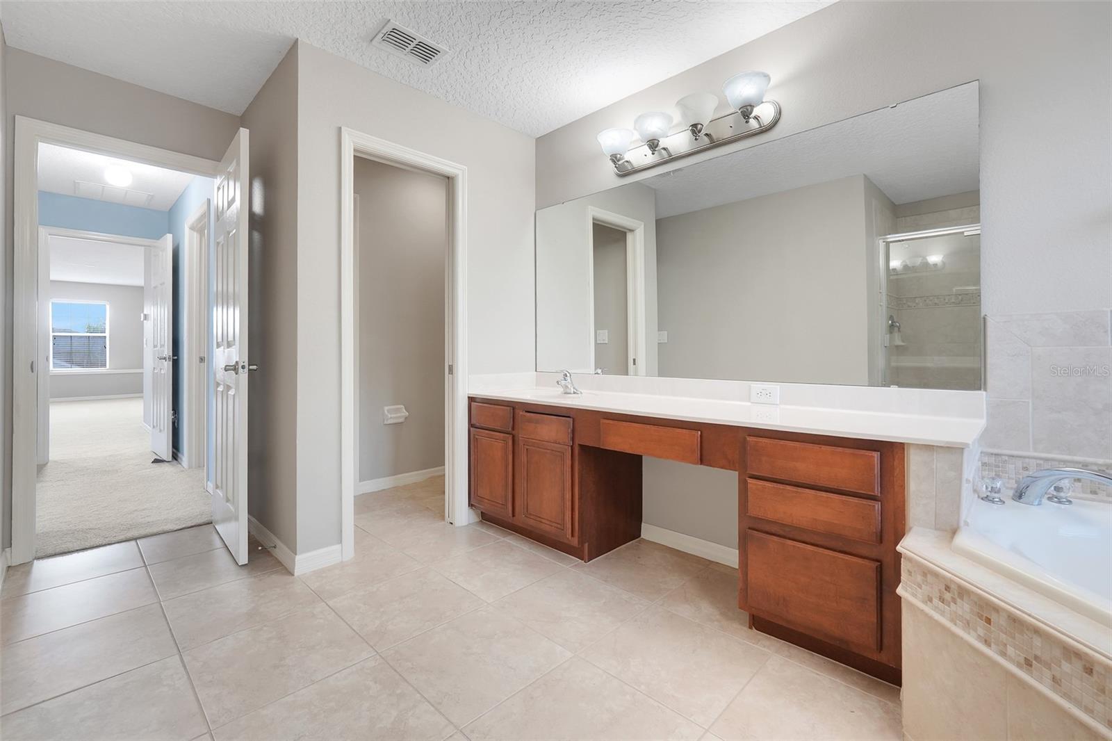 WINDSONG AT LEESBURG - Residential
