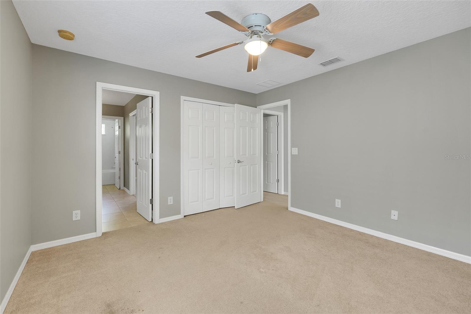 WINDSONG AT LEESBURG - Residential