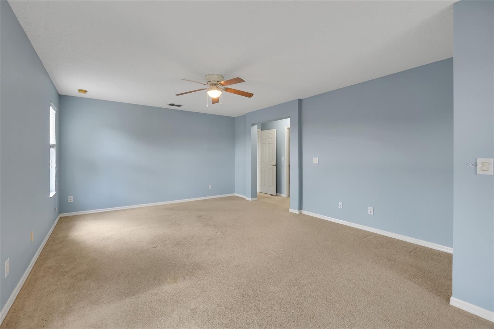 WINDSONG AT LEESBURG - Residential