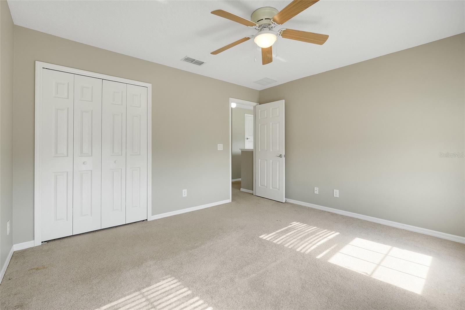 WINDSONG AT LEESBURG - Residential