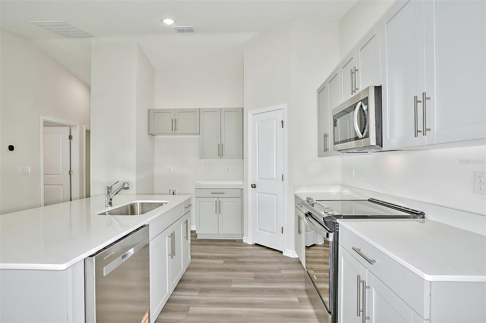 WYNNSTONE - Residential