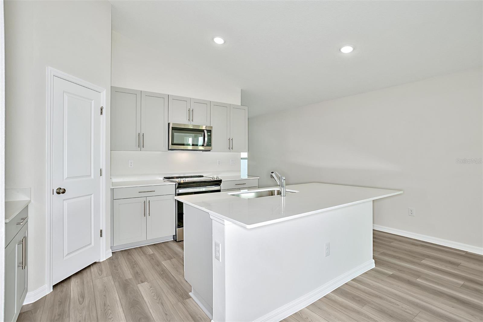 WYNNSTONE - Residential