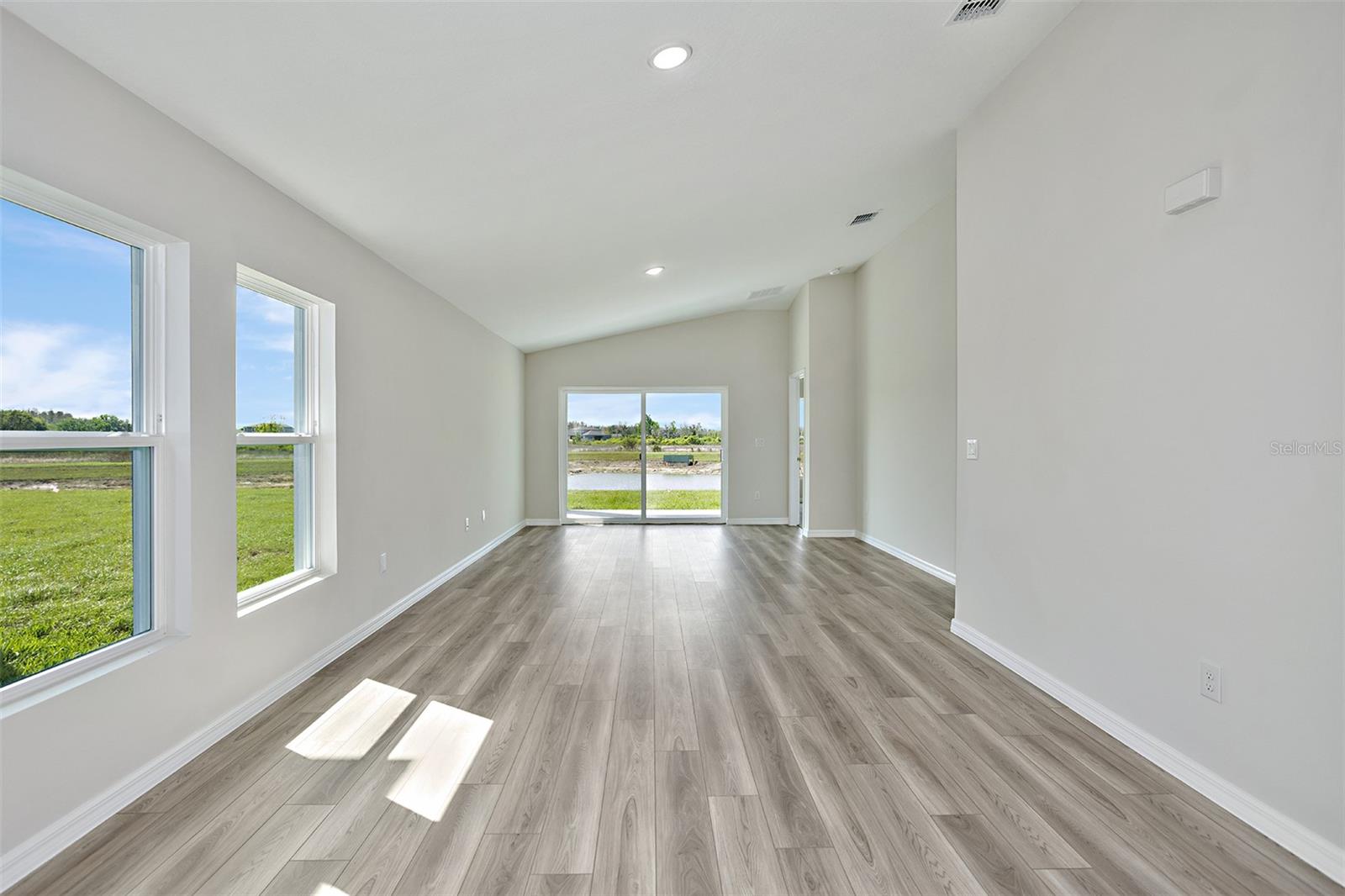 WYNNSTONE - Residential