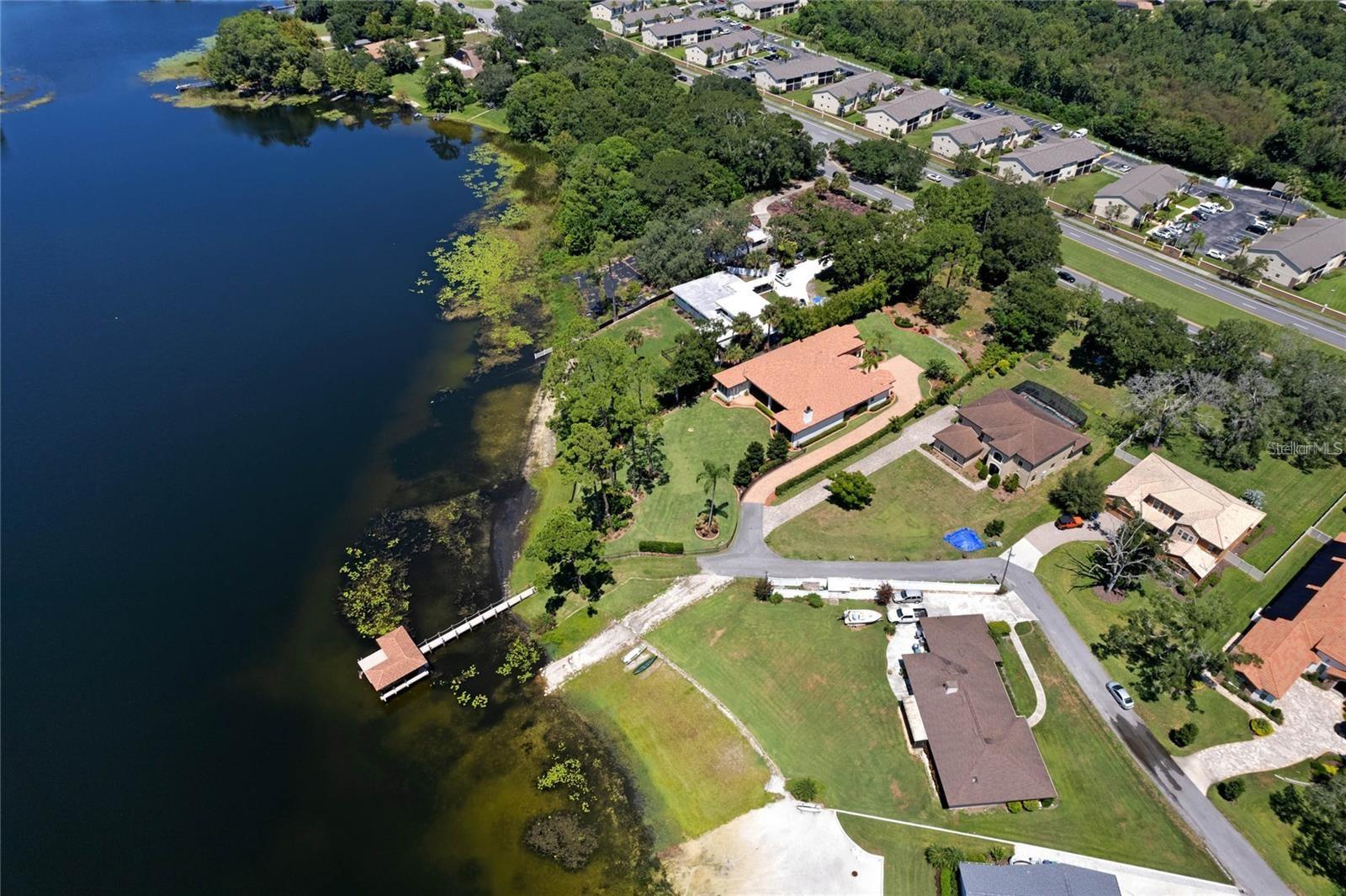 WATERSIDE - Residential