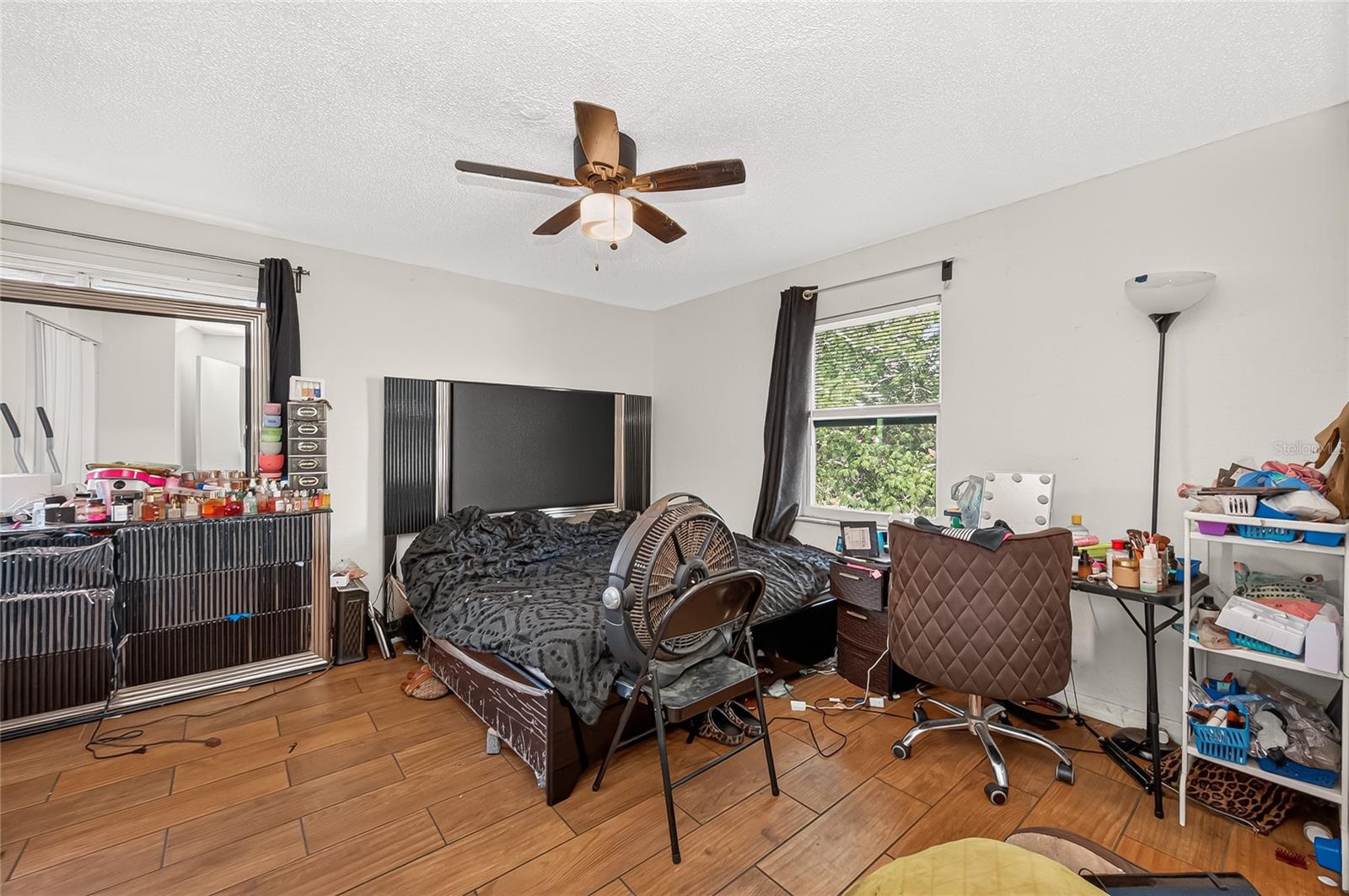 GRANT PARK - Residential Income