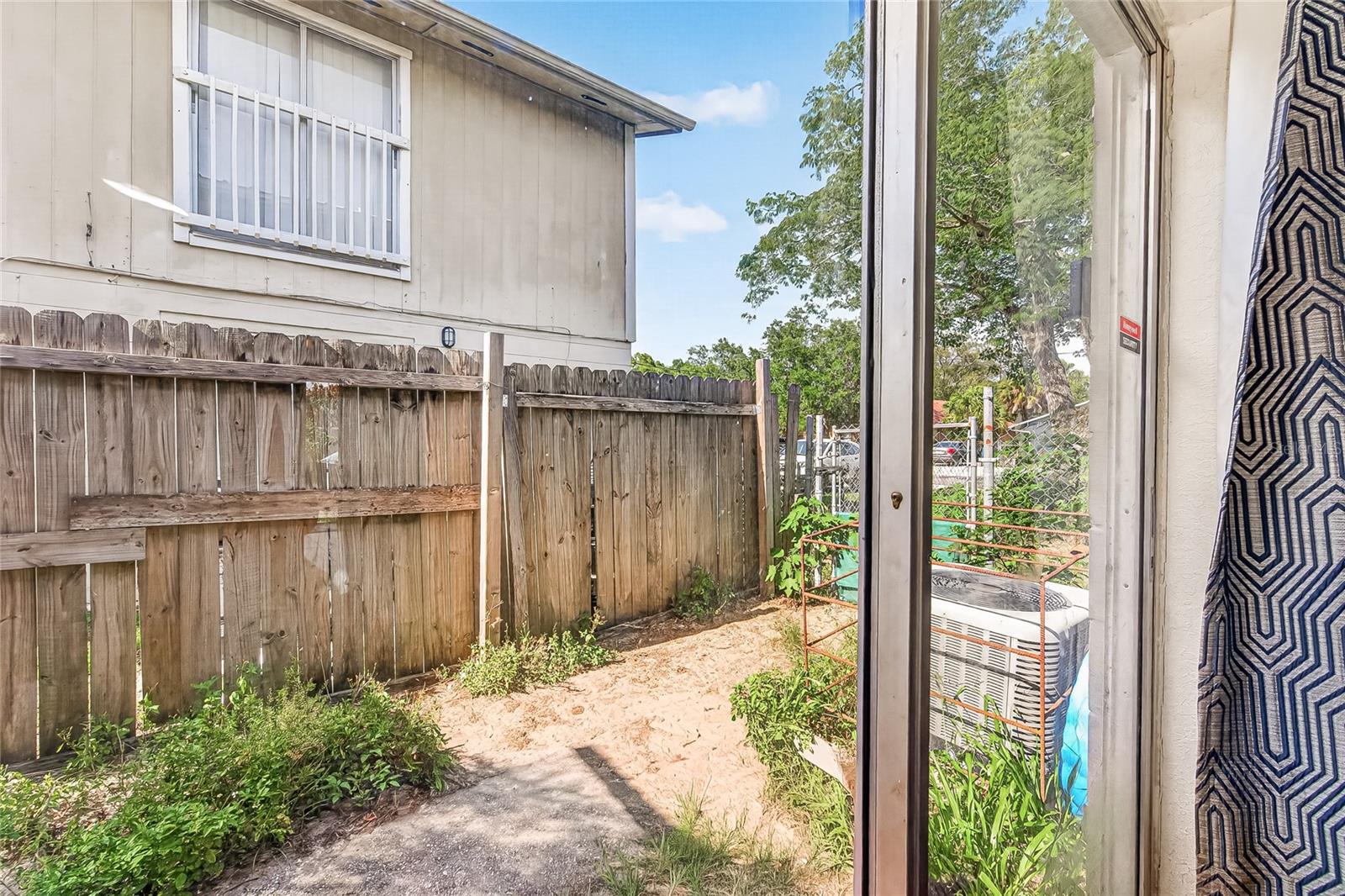 GRANT PARK - Residential Income