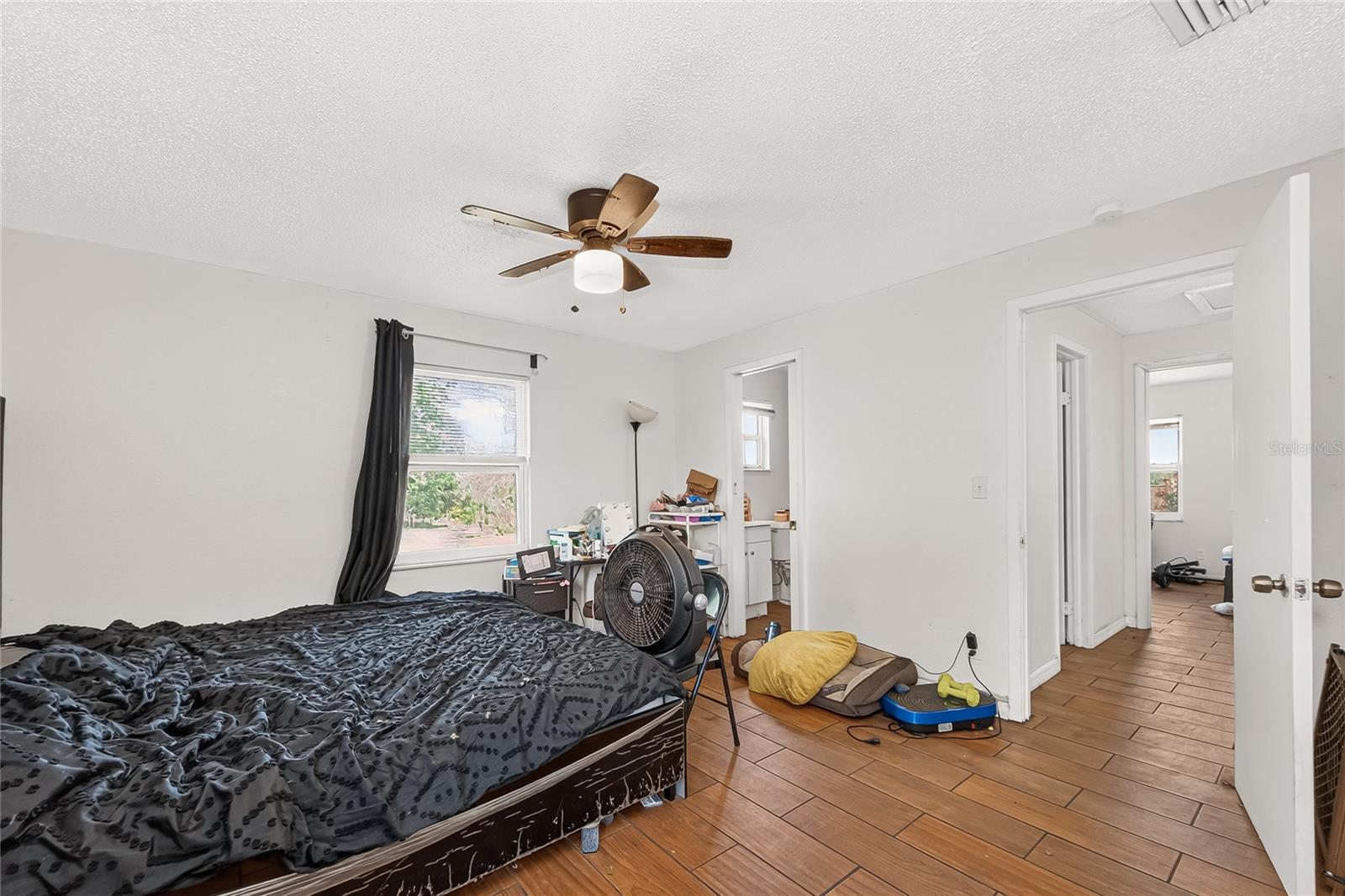 GRANT PARK - Residential Income