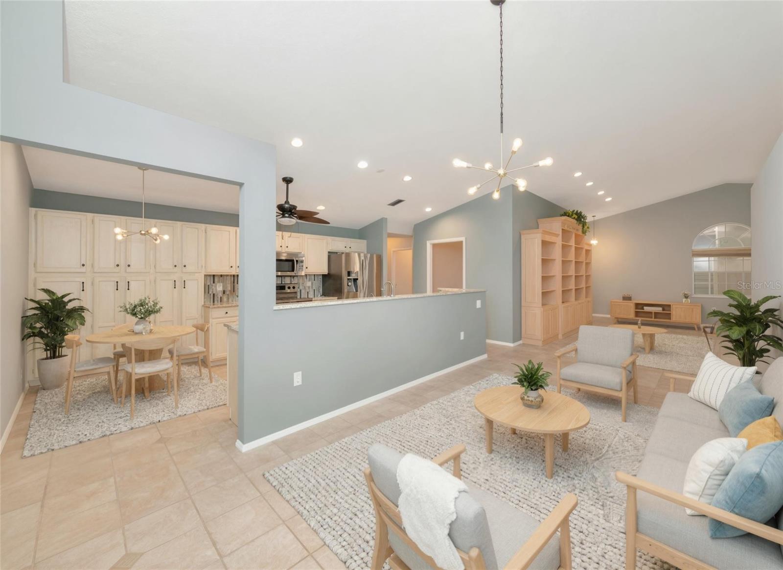 PERIDIA UNIT FOUR - Residential