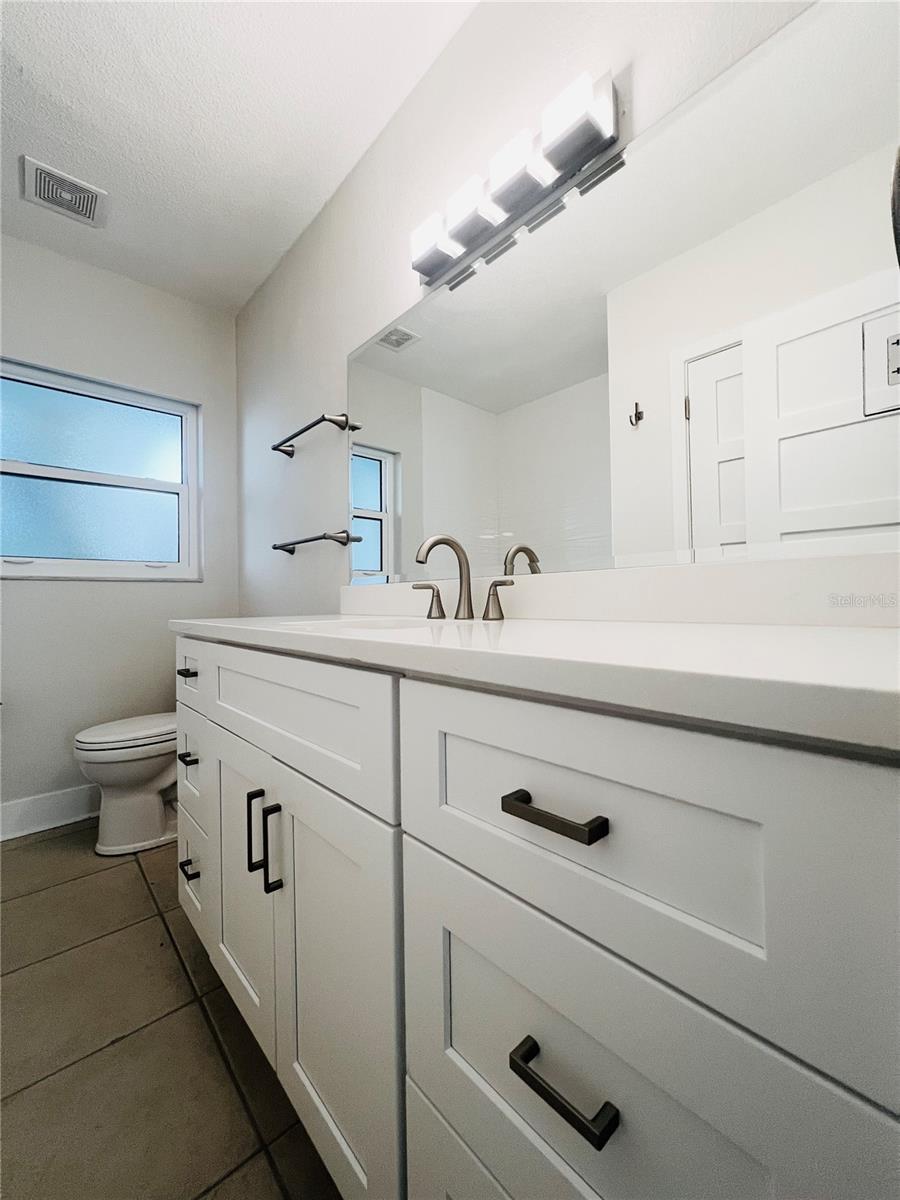 VENETIAN SHORES CONDO - Residential