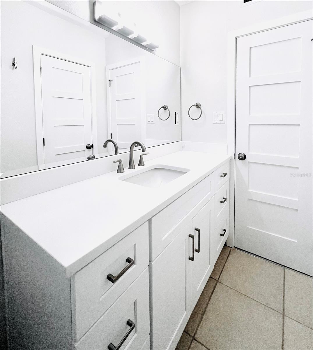 VENETIAN SHORES CONDO - Residential