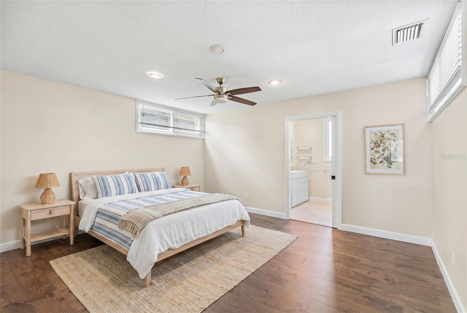 CYPRESS COVE - Residential