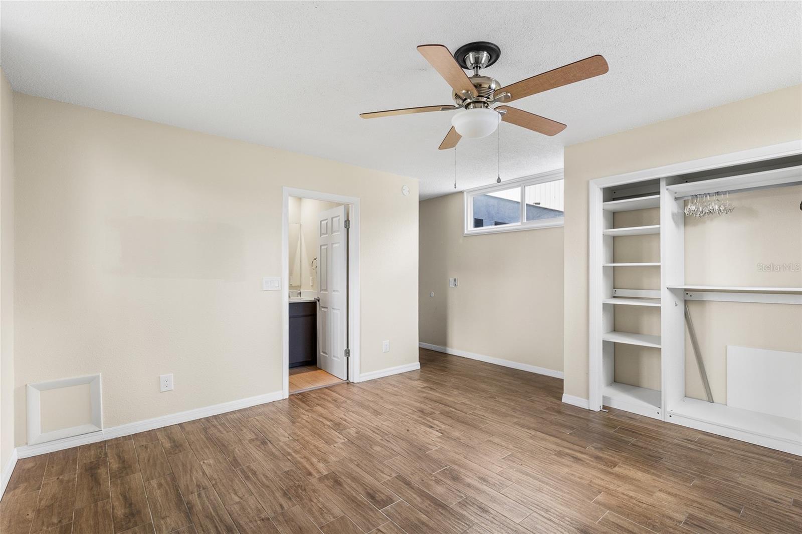 CYPRESS COVE - Residential