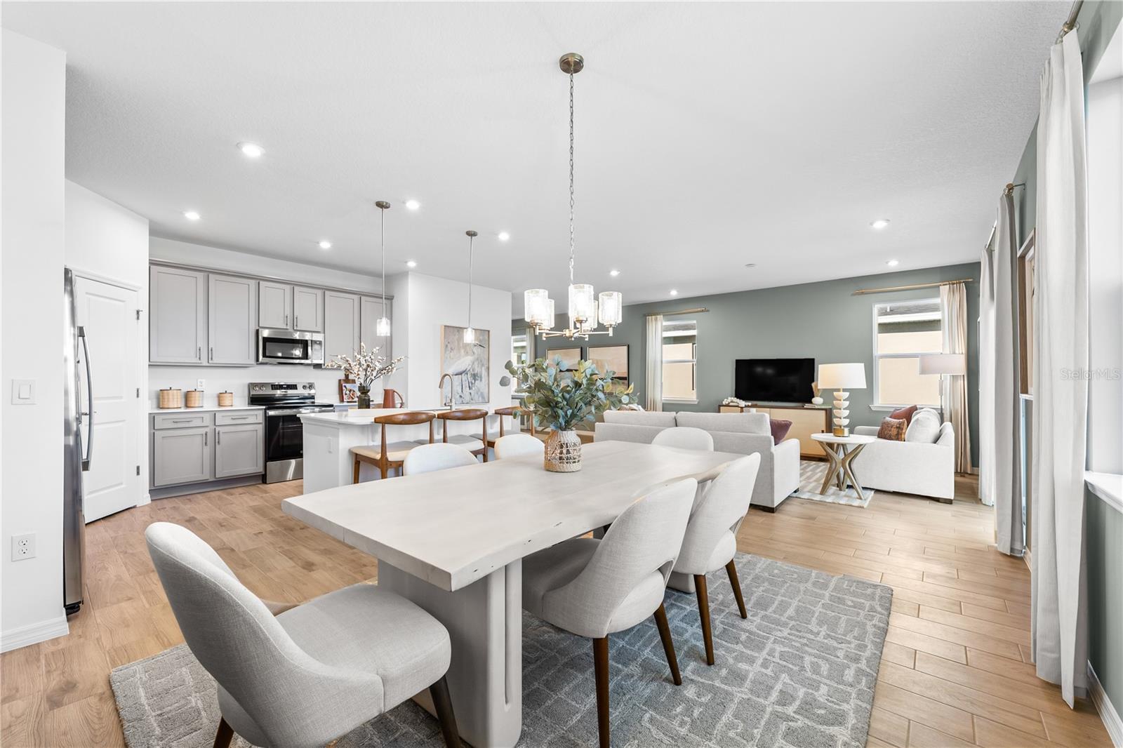 WYNNSTONE - Residential