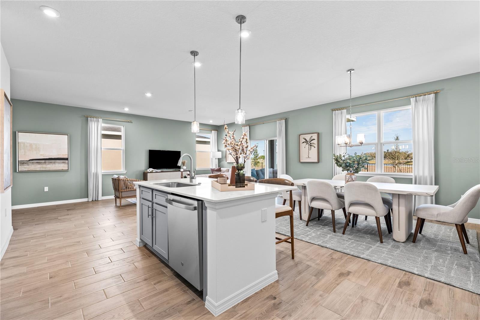 WYNNSTONE - Residential
