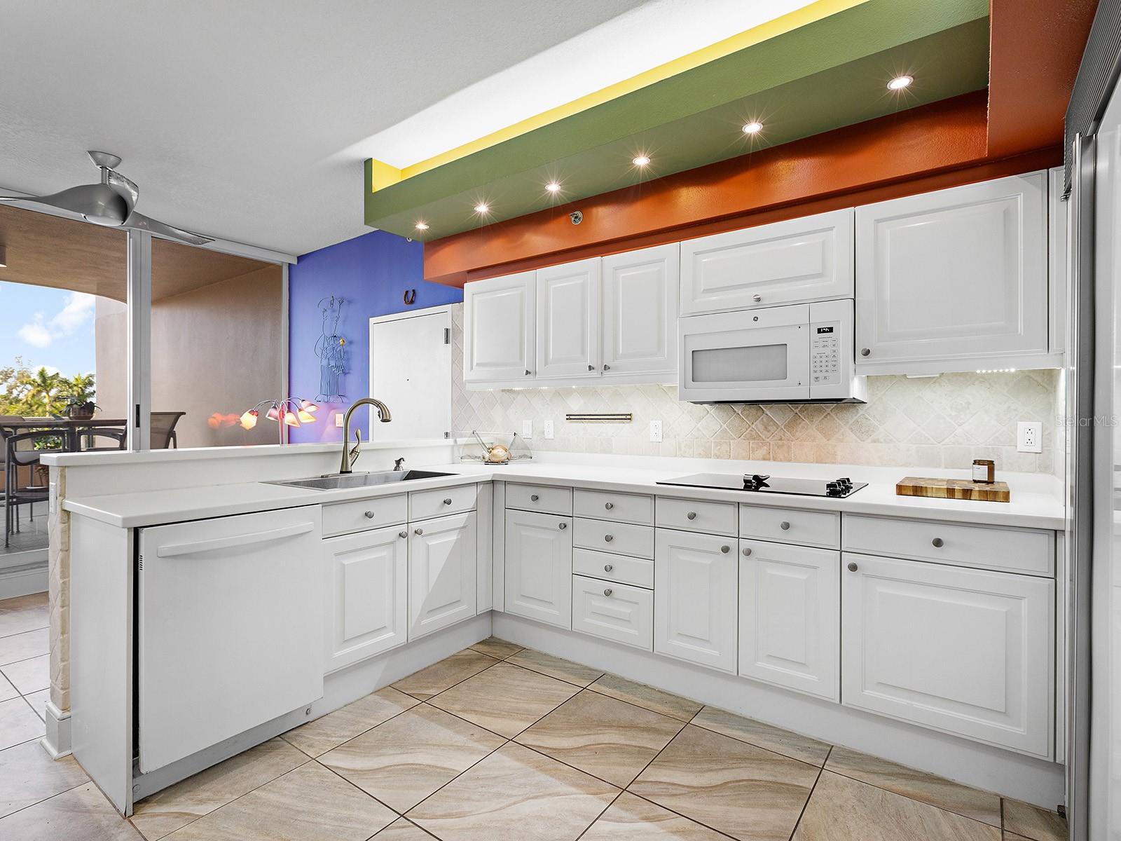 GRAND BAY 2 - Residential