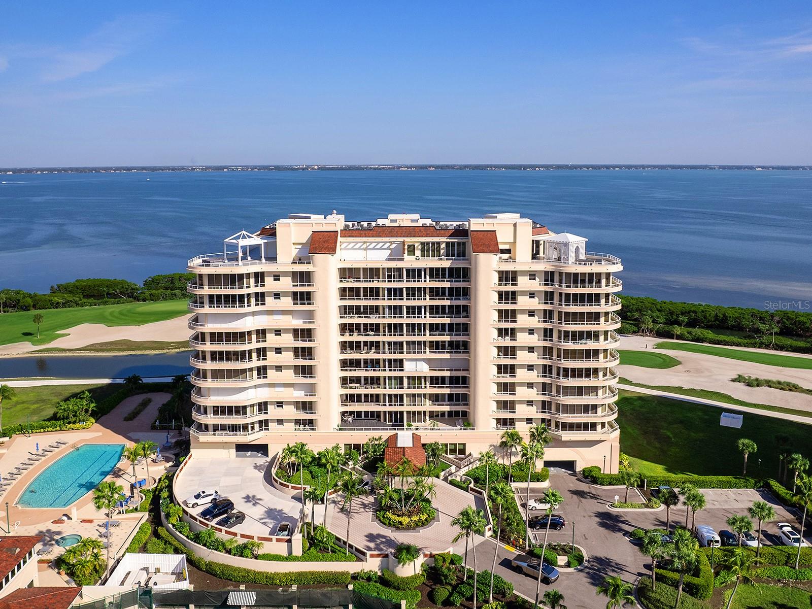 GRAND BAY 2 - Residential