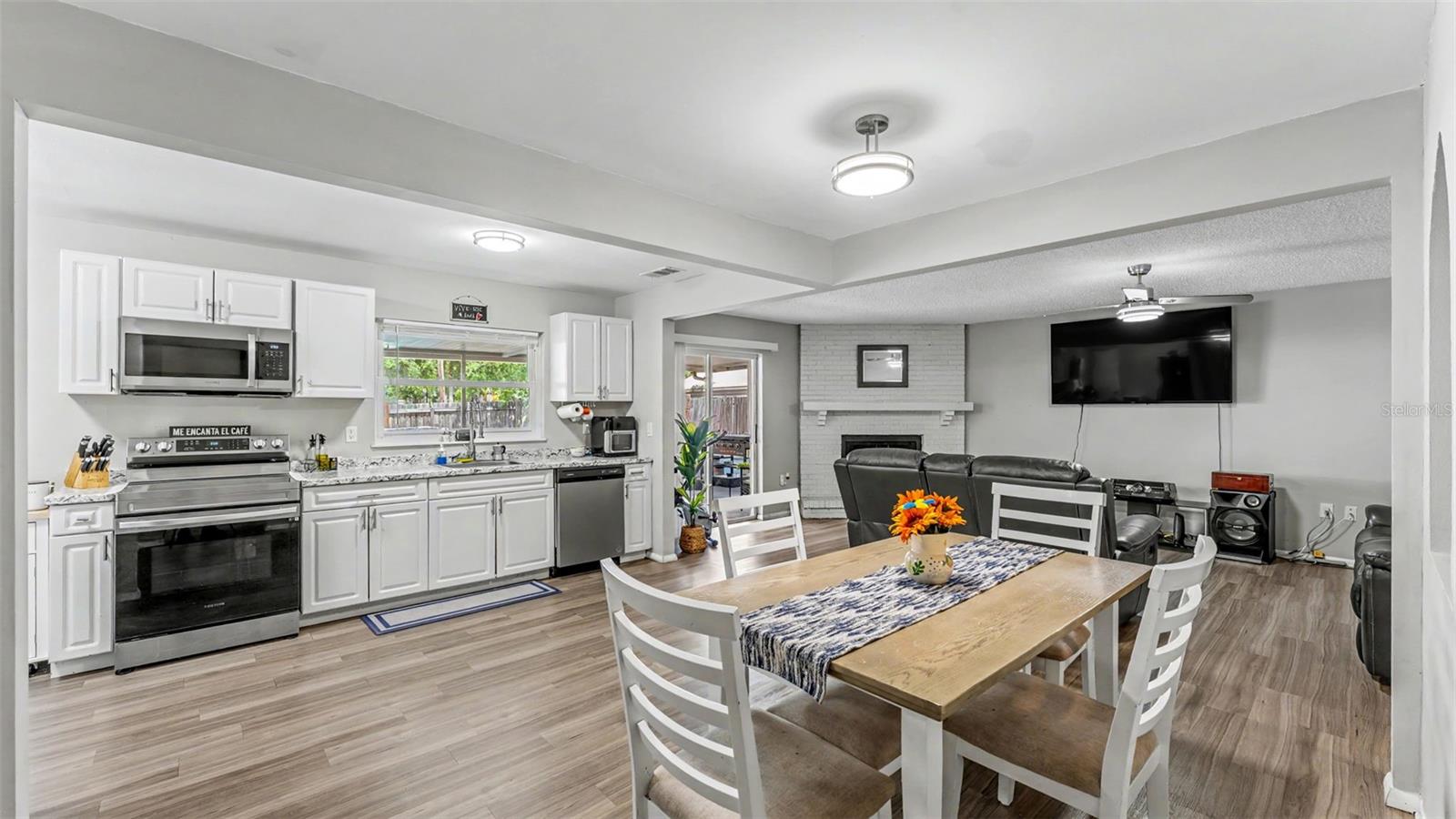 HONEYTREE EAST - Residential