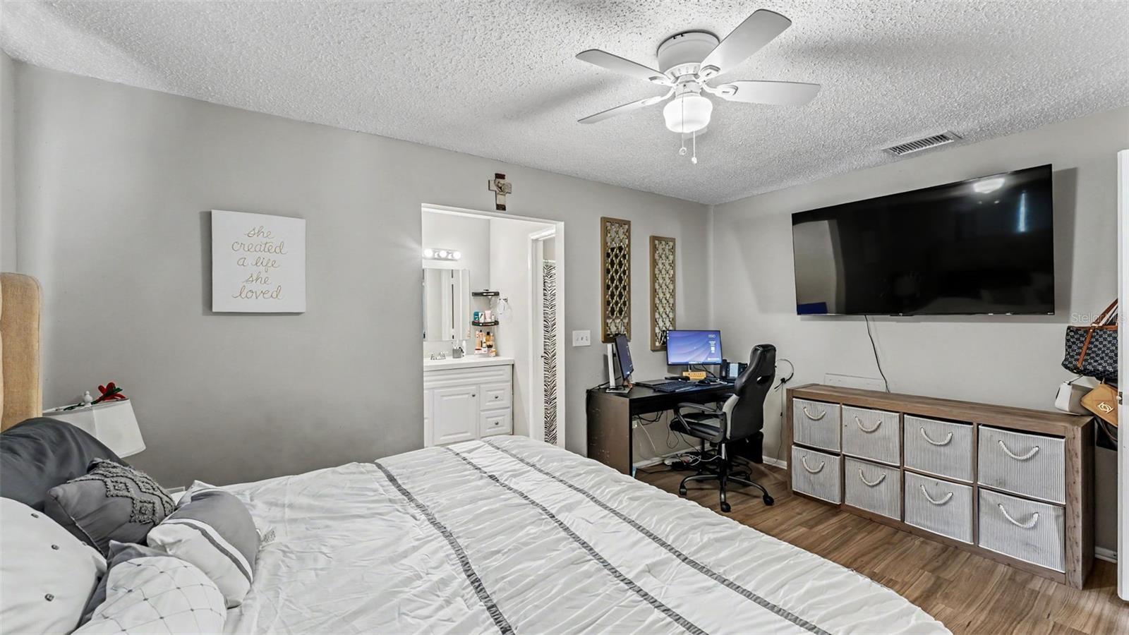 HONEYTREE EAST - Residential