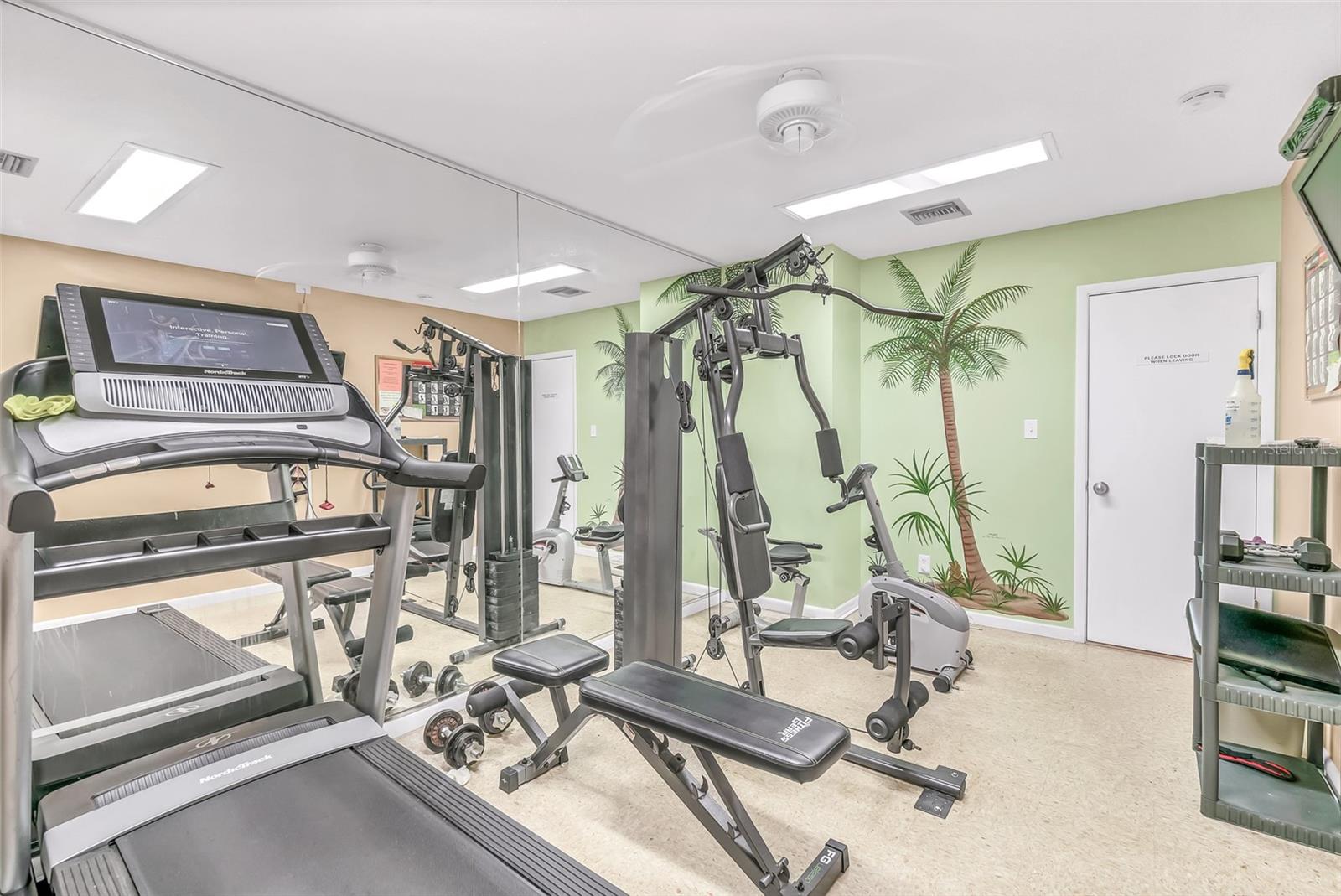CAPE SHORES APT - Residential