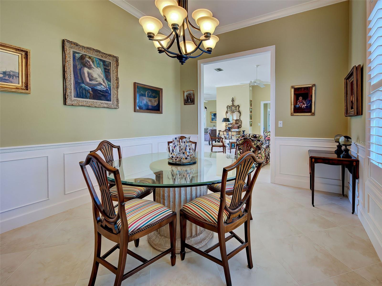 GULF MANOR - Residential