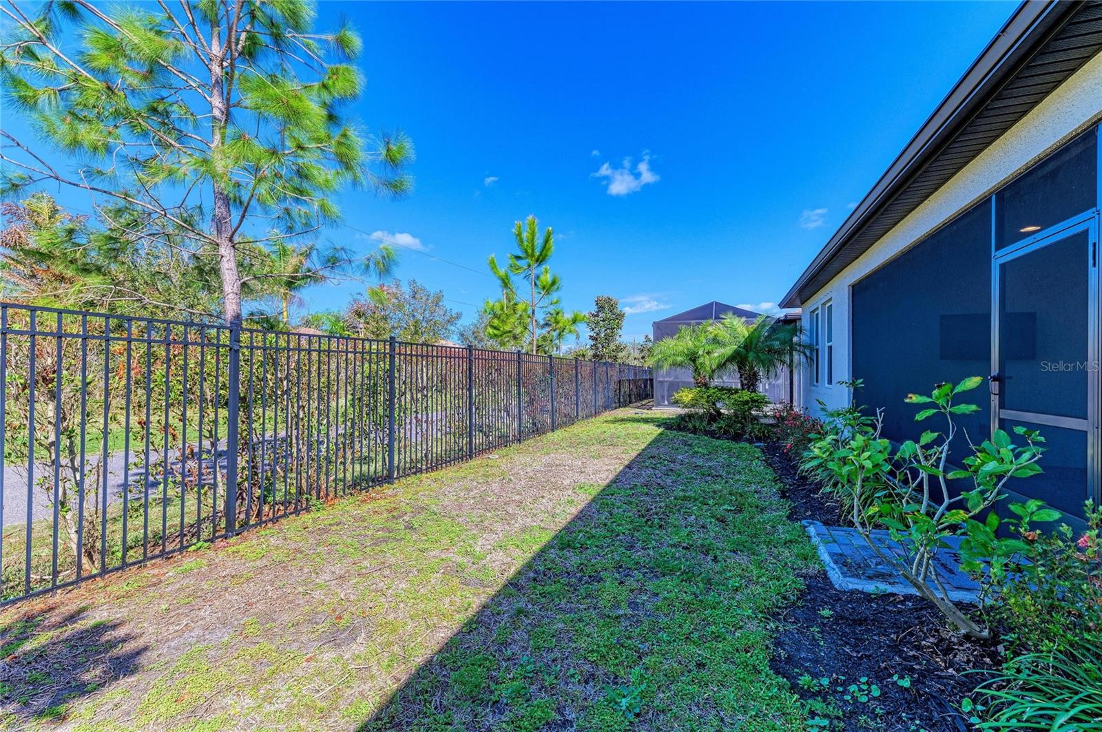 RIVERSIDE PRESERVE PH II - Residential