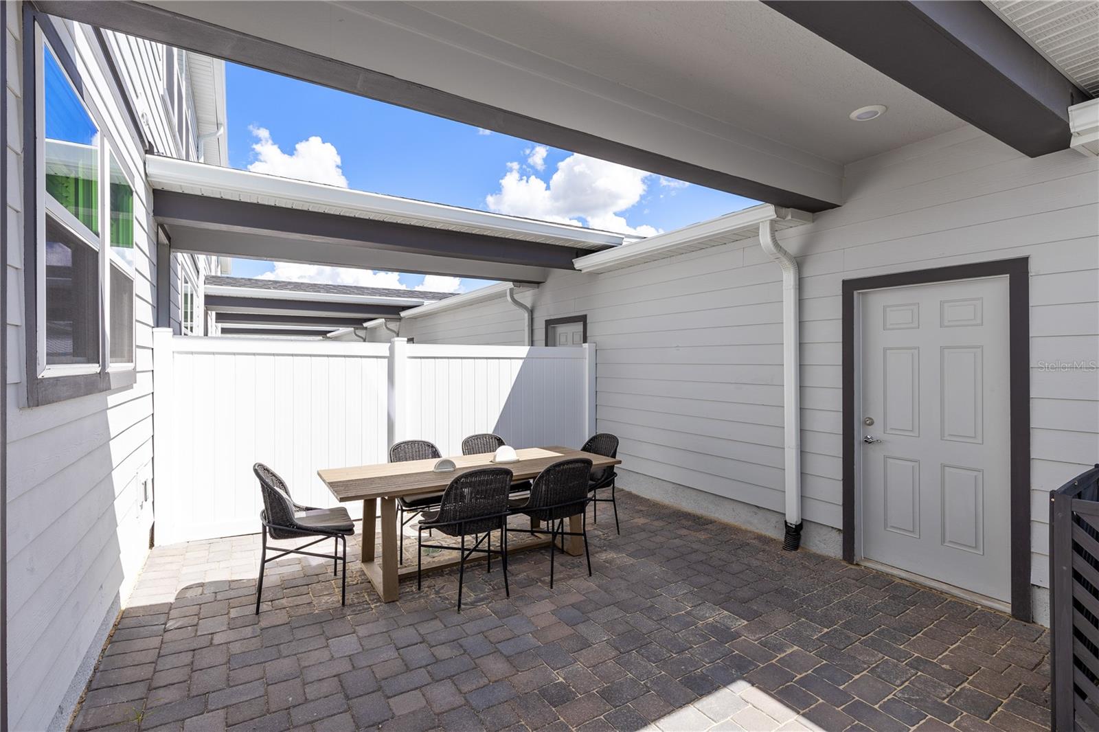 LAKEHAVEN ESTATES - Residential