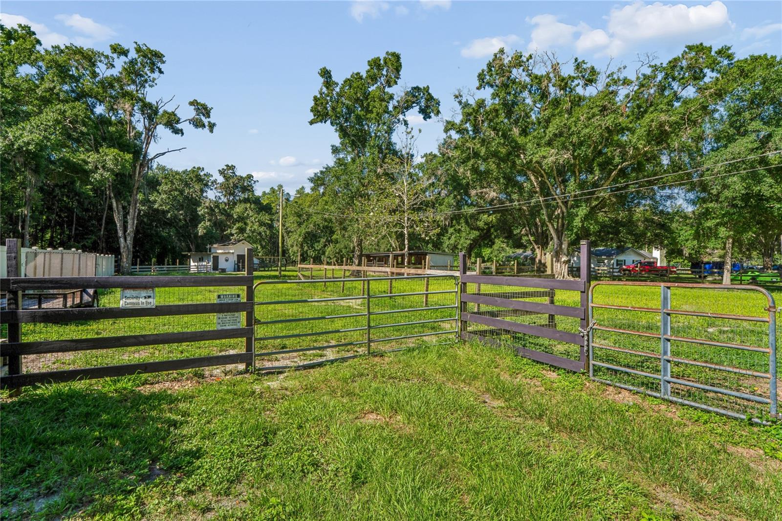 EAST LAKE - Residential