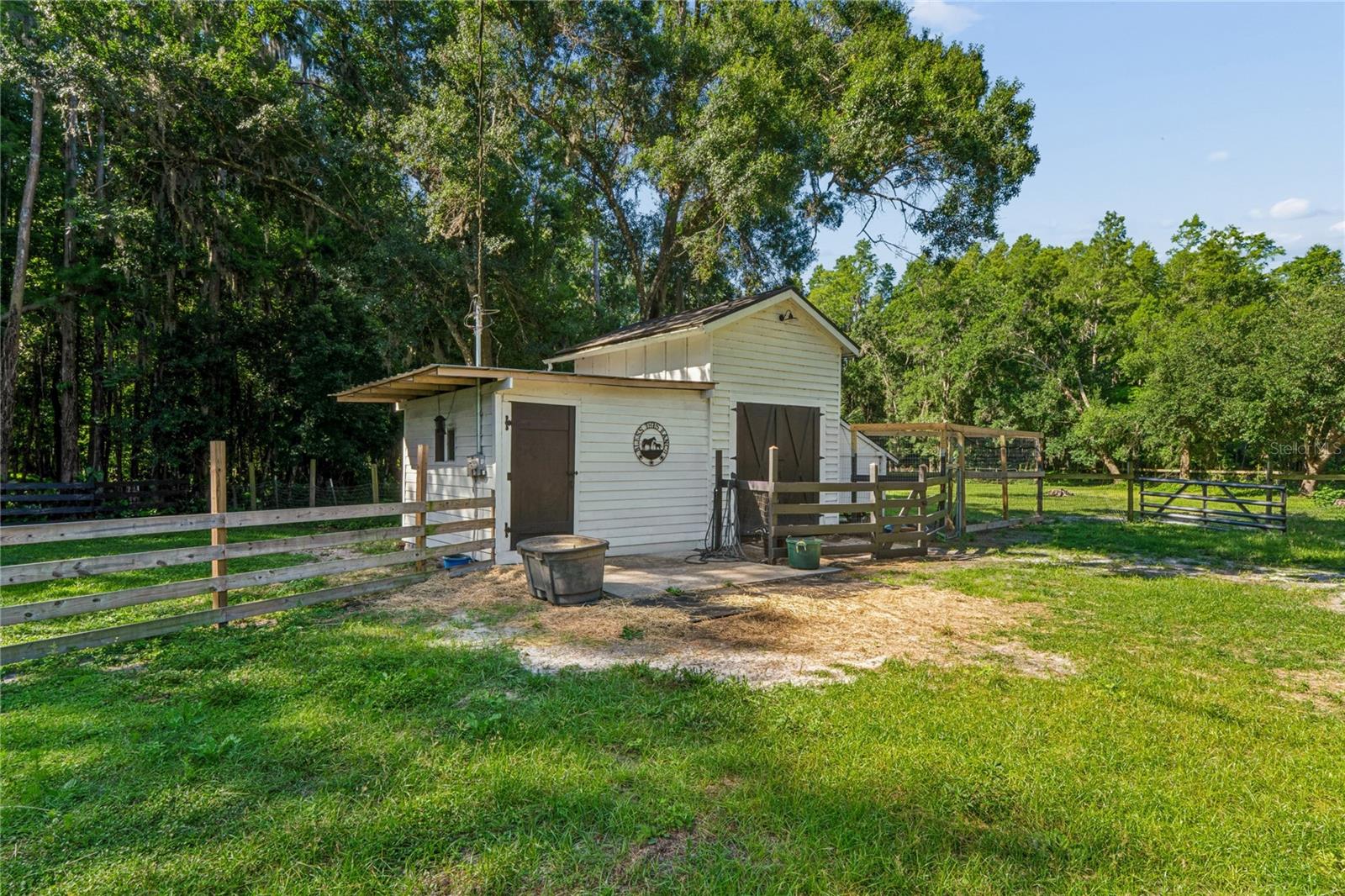 EAST LAKE - Residential