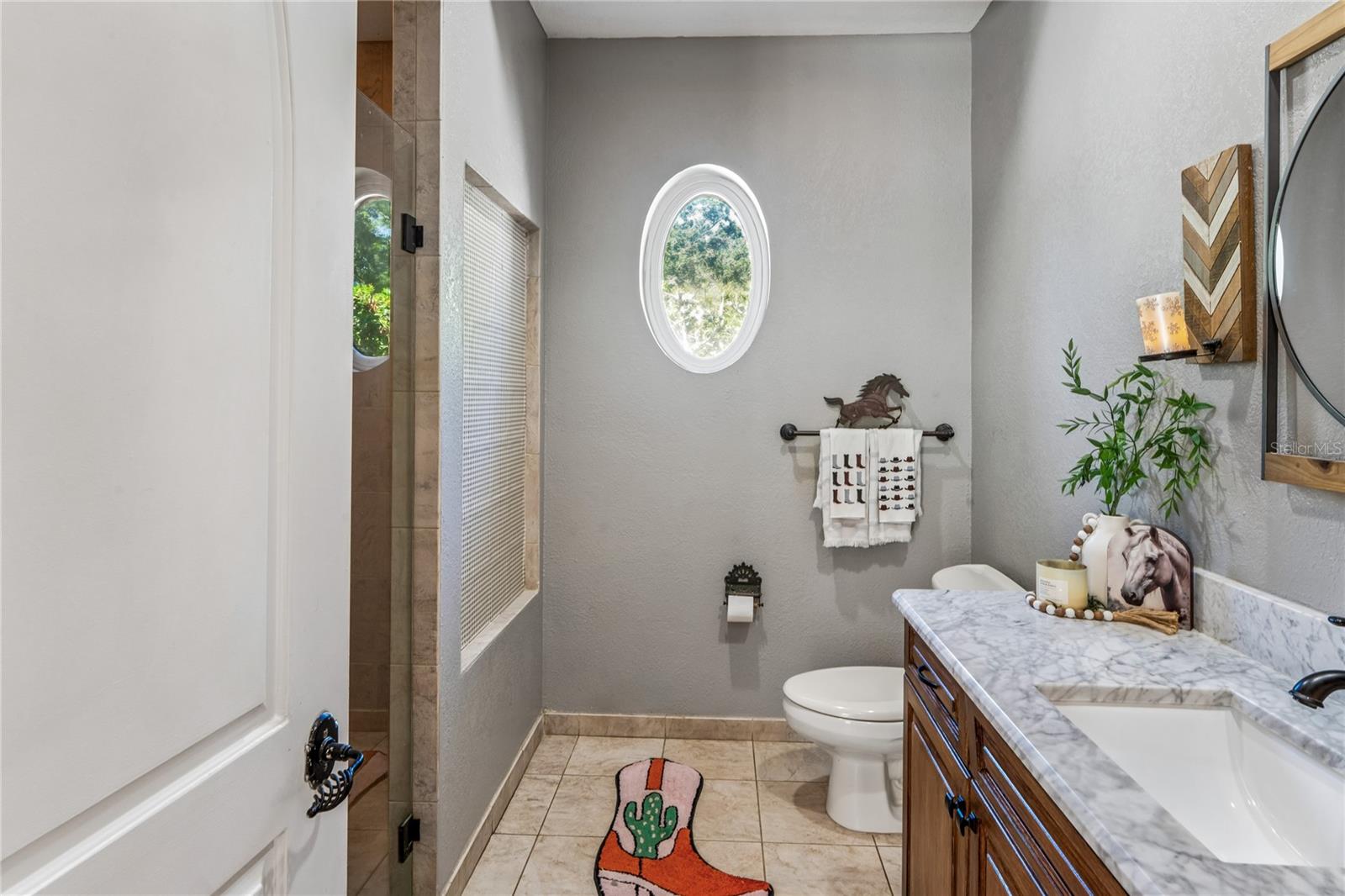 EAST LAKE - Residential